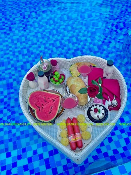 Khay Nổi Đựng Đồ Ăn Bể Bơi
