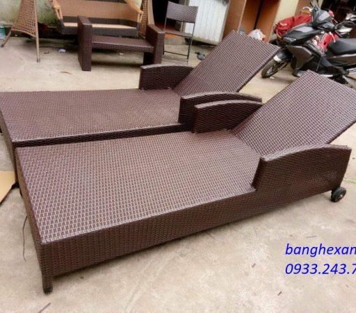 Giường Tắm Nắng Mây Nhựa TL143